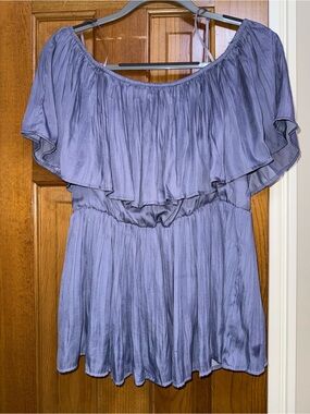 EUC Mustard Seed purple periwinkle flowy ruffle top size large